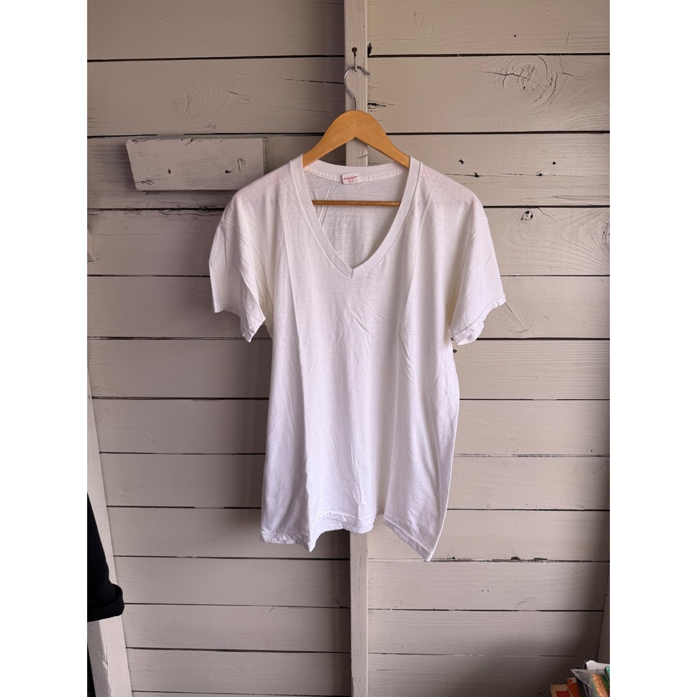Vintage 80s Burdines White V-Neck T-Shirt XL  Mens Short Sleeve